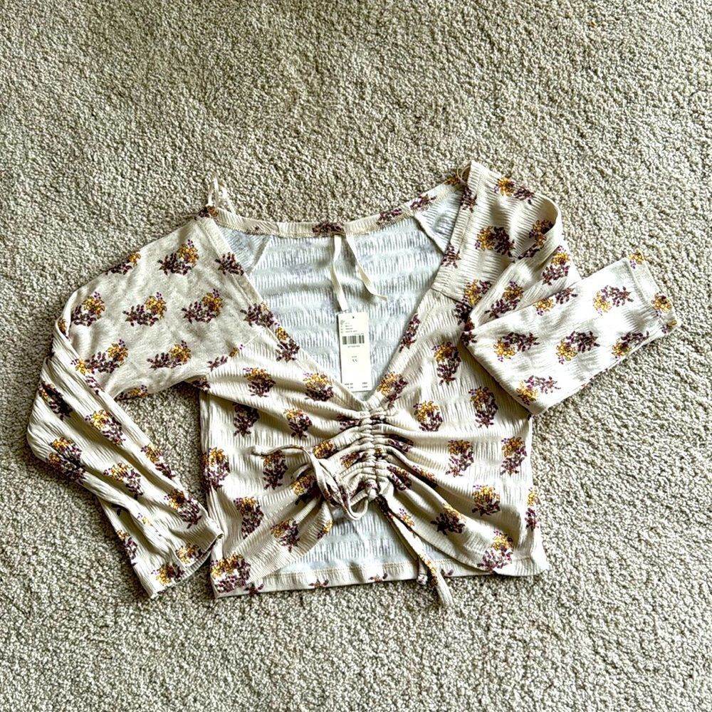 NWT Anthropologie Cream Floral Long Sleeve Crop size XS